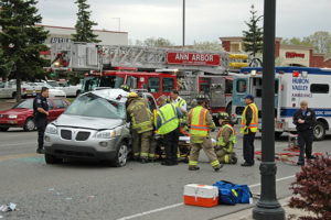 Read more about the article MVA Size Up and Vehicle Safety For EMS